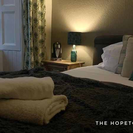 The Hopetoun Arms Hotel Leadhills Esterno foto