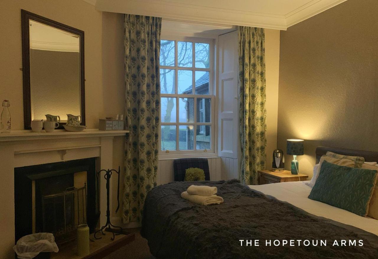 The Hopetoun Arms Hotel Leadhills Esterno foto
