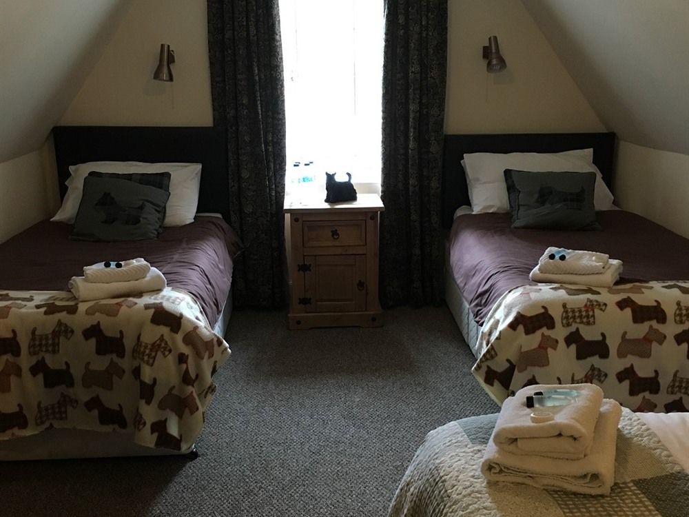 The Hopetoun Arms Hotel Leadhills Esterno foto