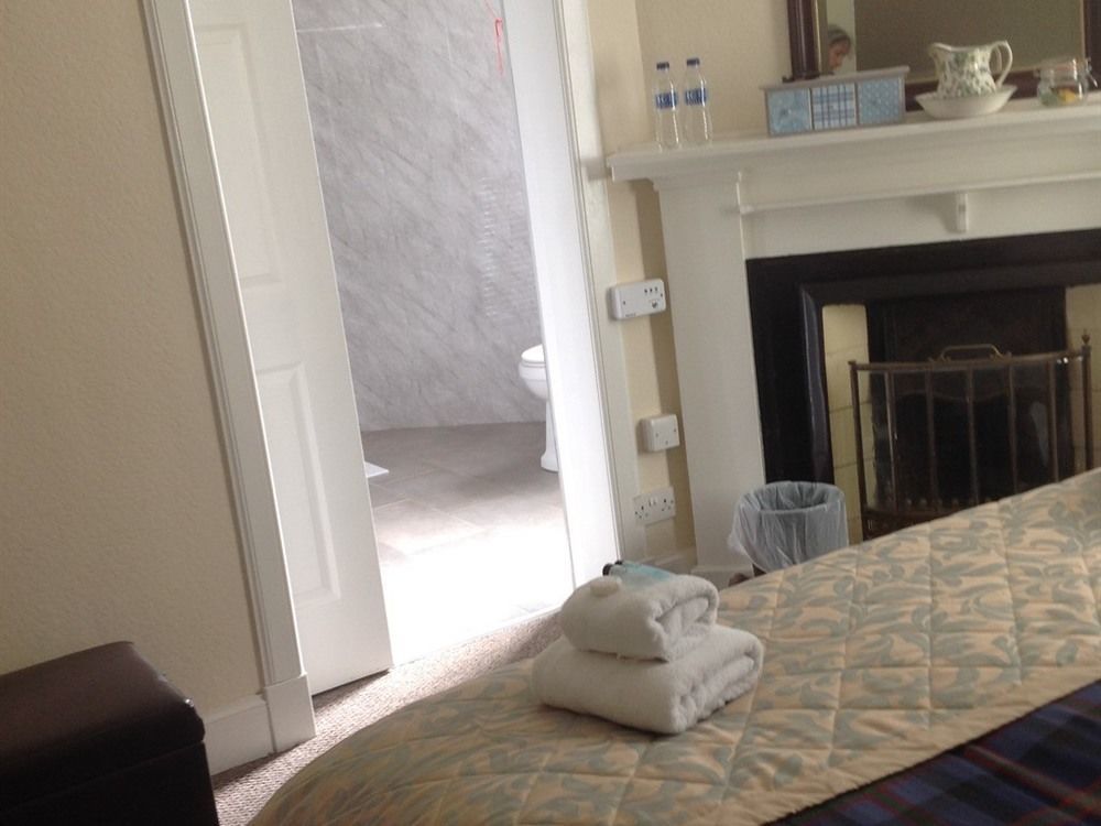The Hopetoun Arms Hotel Leadhills Esterno foto